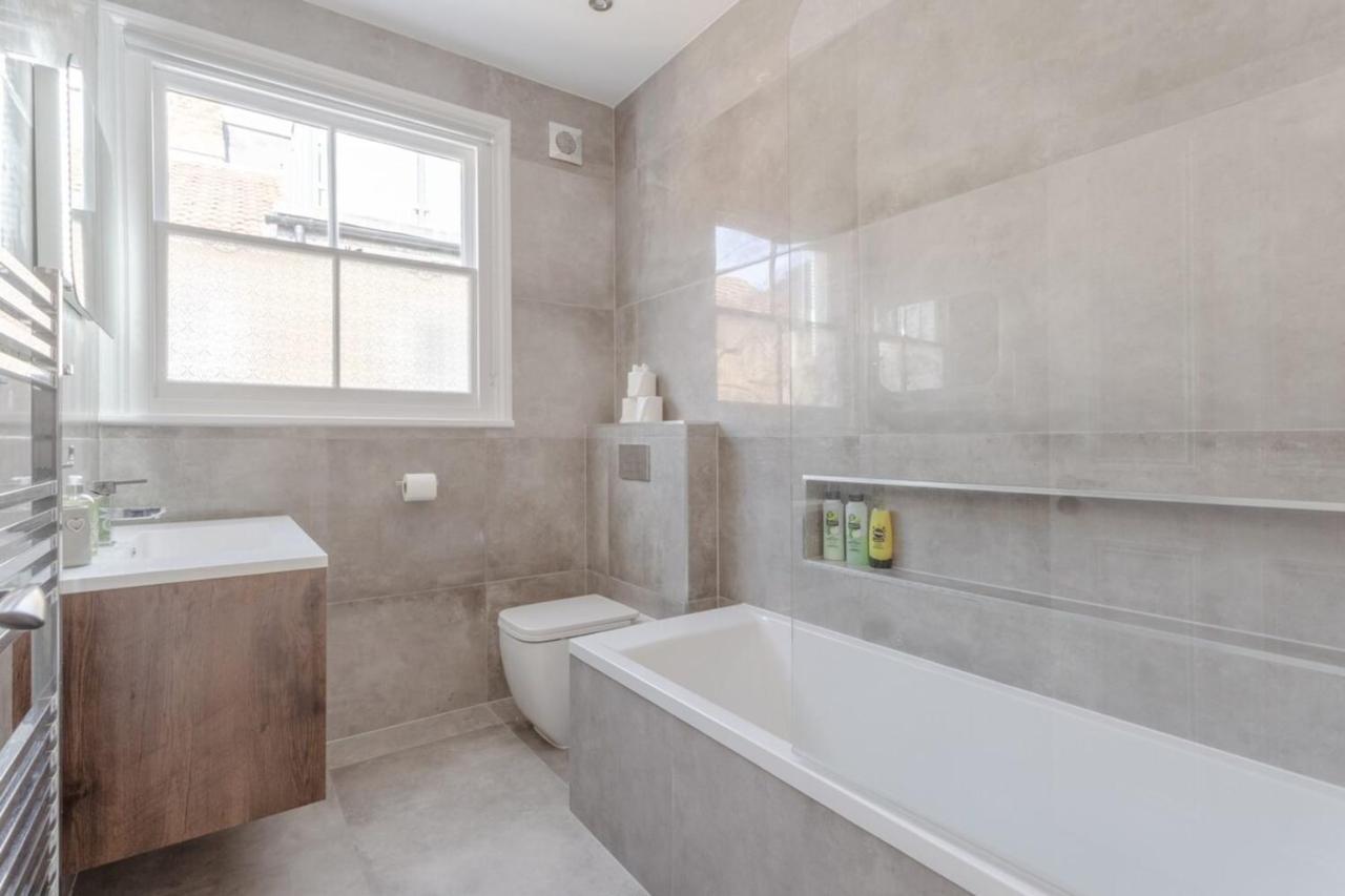 Appartamento Stunning 3 Bedroom 2 Bath In Fantastic Location